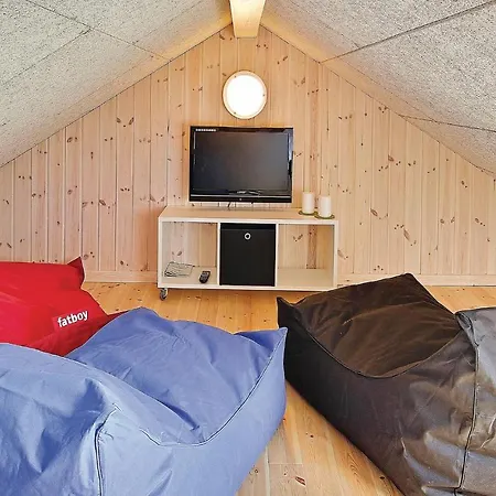 Pet Friendly In Tranekaer With Sauna * Hou (Syddanmark)